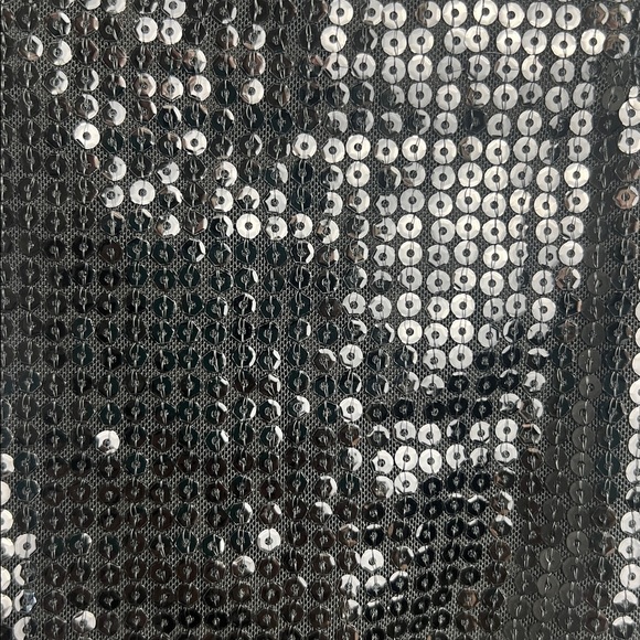 NEW Piombo Women's Size Large Black Sequin Crop Top Dark Glam Slinky Chic - Picture 4 of 7